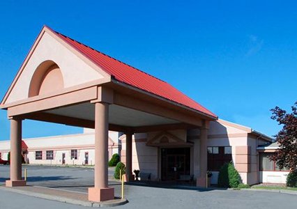 QUALITY INN & SUITES BUFFALO AIRPORT  (BUF)